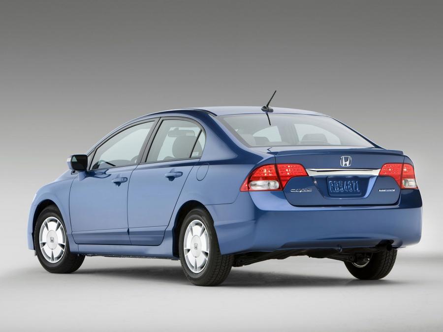  Honda Civic Hybrid 2008 года  (фото 18 из 25)